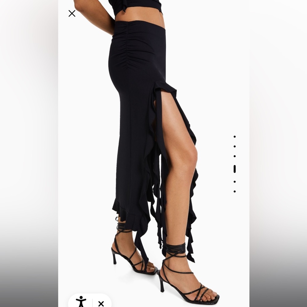 BERSHKA - Picture 4 of 8